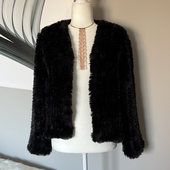 Scout & Molly’s Do Everything in Love soft black Faux Fur cardigan jacket - Picture 3 of 10